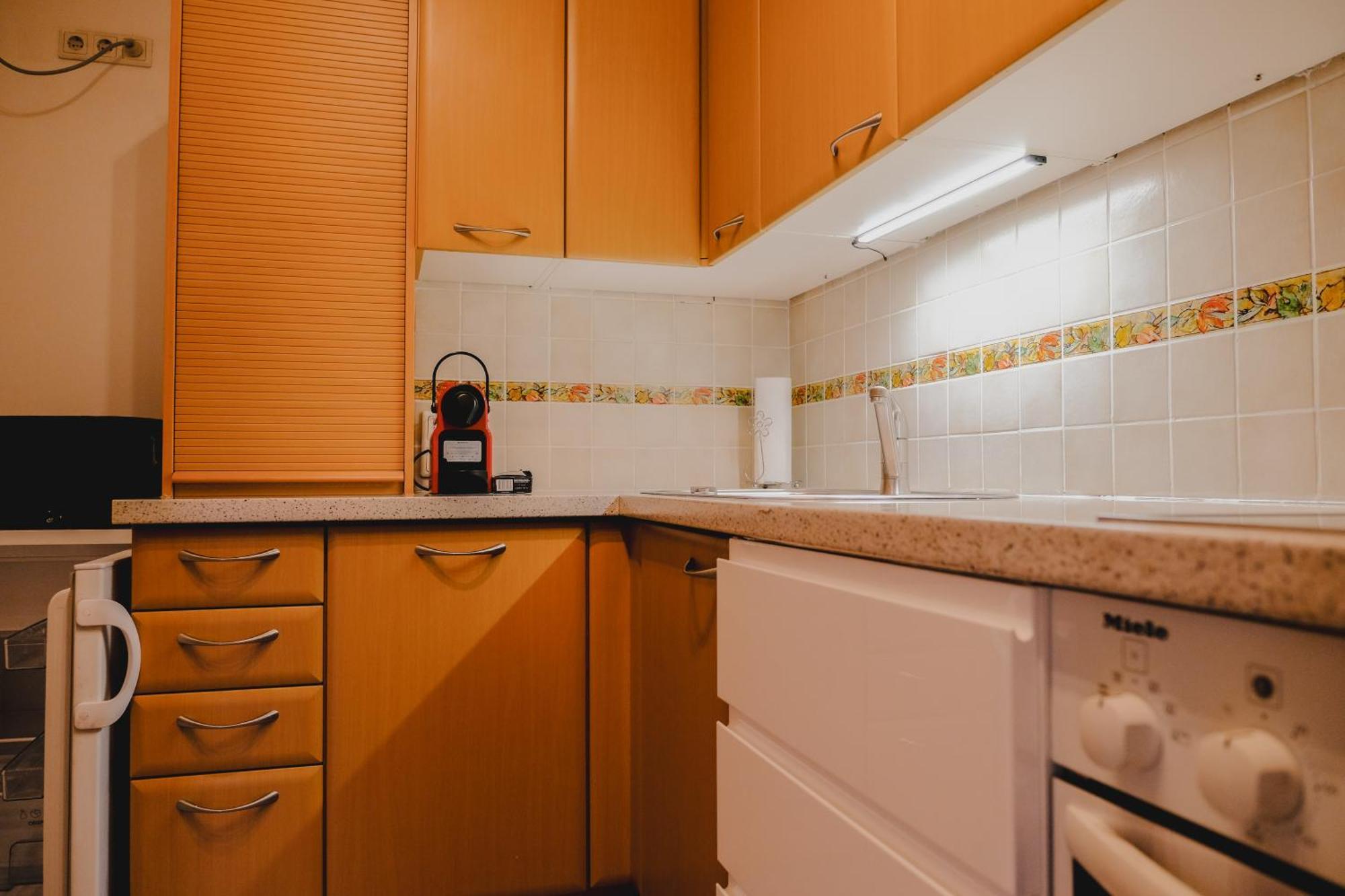 Terrace Apartment Near Volksoper And City Centre Вена Экстерьер фото